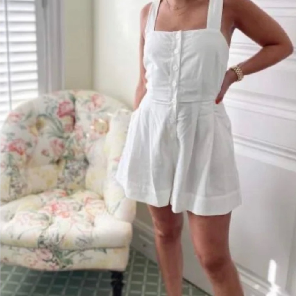 NWOT "New In" White Button Up Romper Ivory Size Small